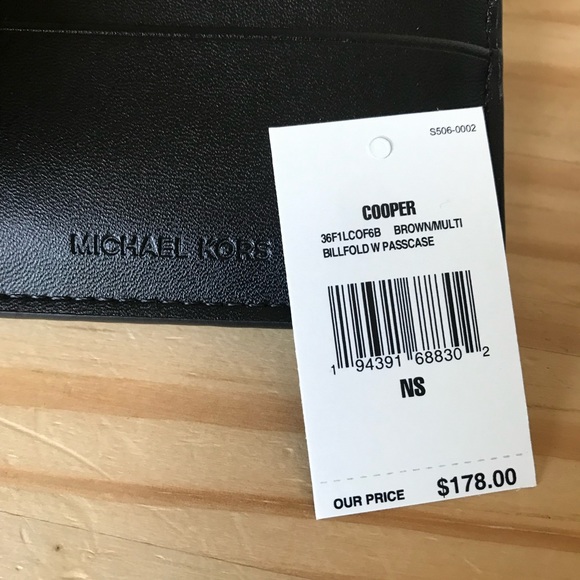 Michael Kors Wallet men🎈🎈 - Picture 4 of 8